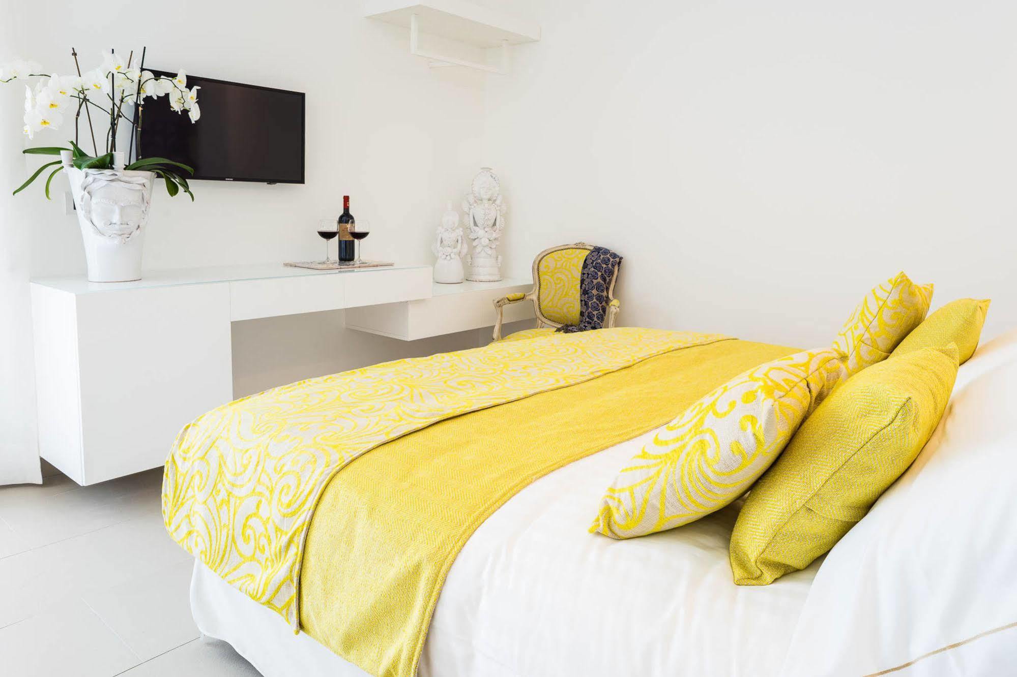 Sciccosa Guest House ตาออร์มินา ภายนอก รูปภาพ