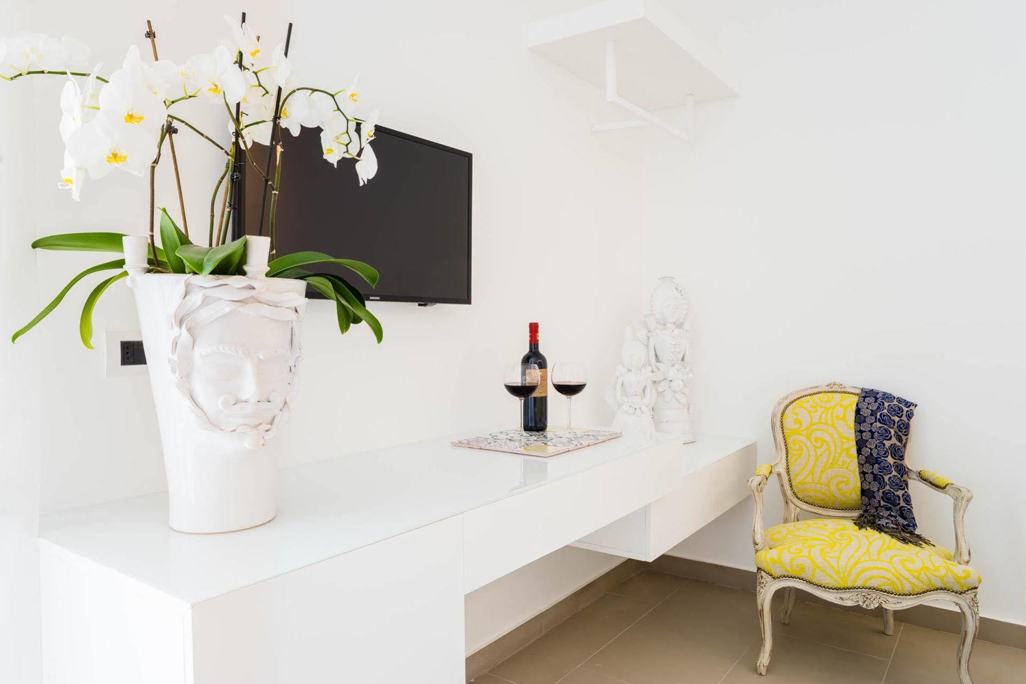 Sciccosa Guest House ตาออร์มินา ภายนอก รูปภาพ