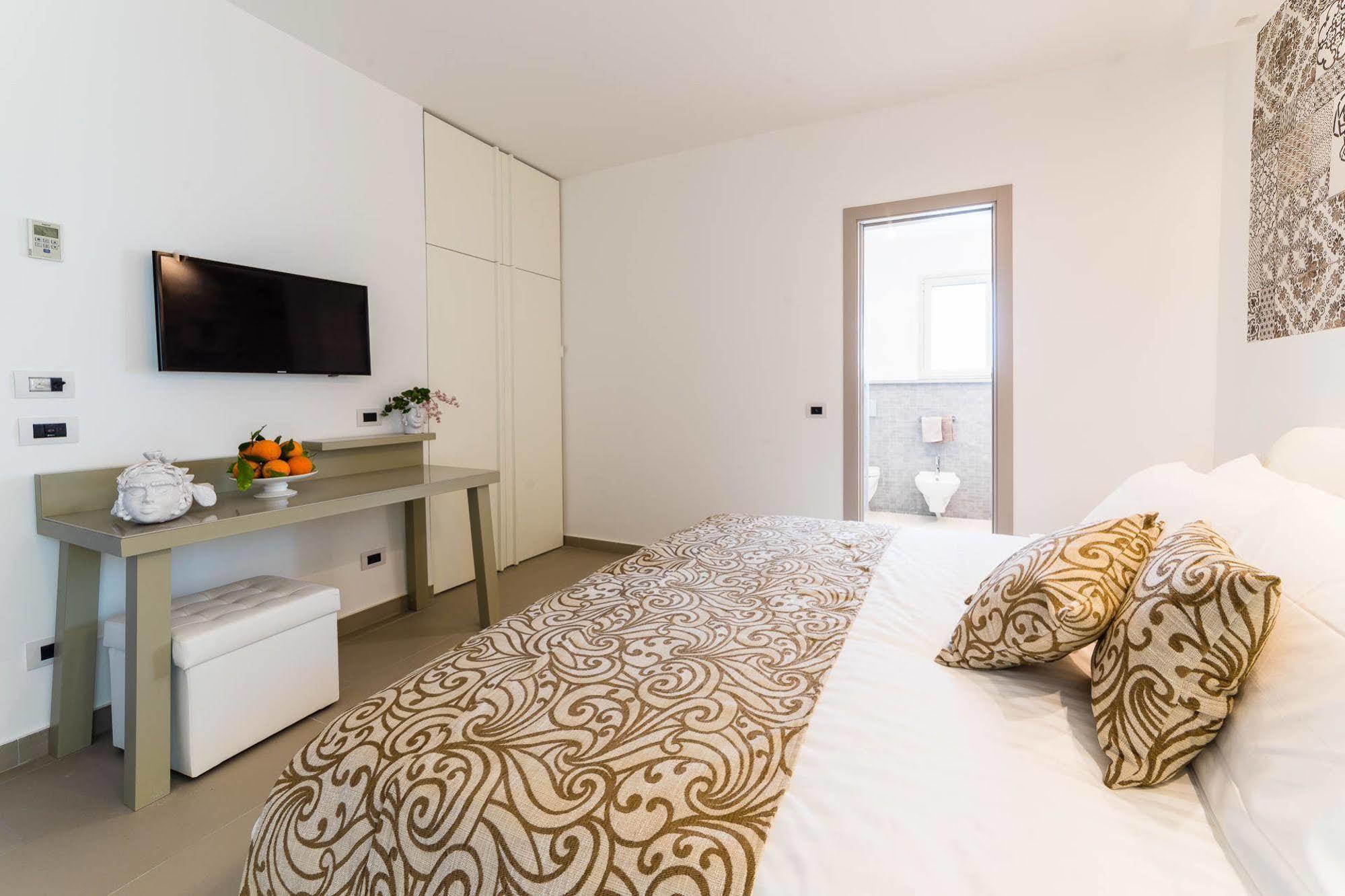 Sciccosa Guest House ตาออร์มินา ภายนอก รูปภาพ