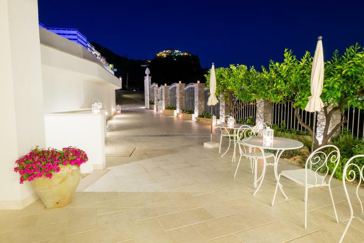 Sciccosa Guest House ตาออร์มินา ภายนอก รูปภาพ