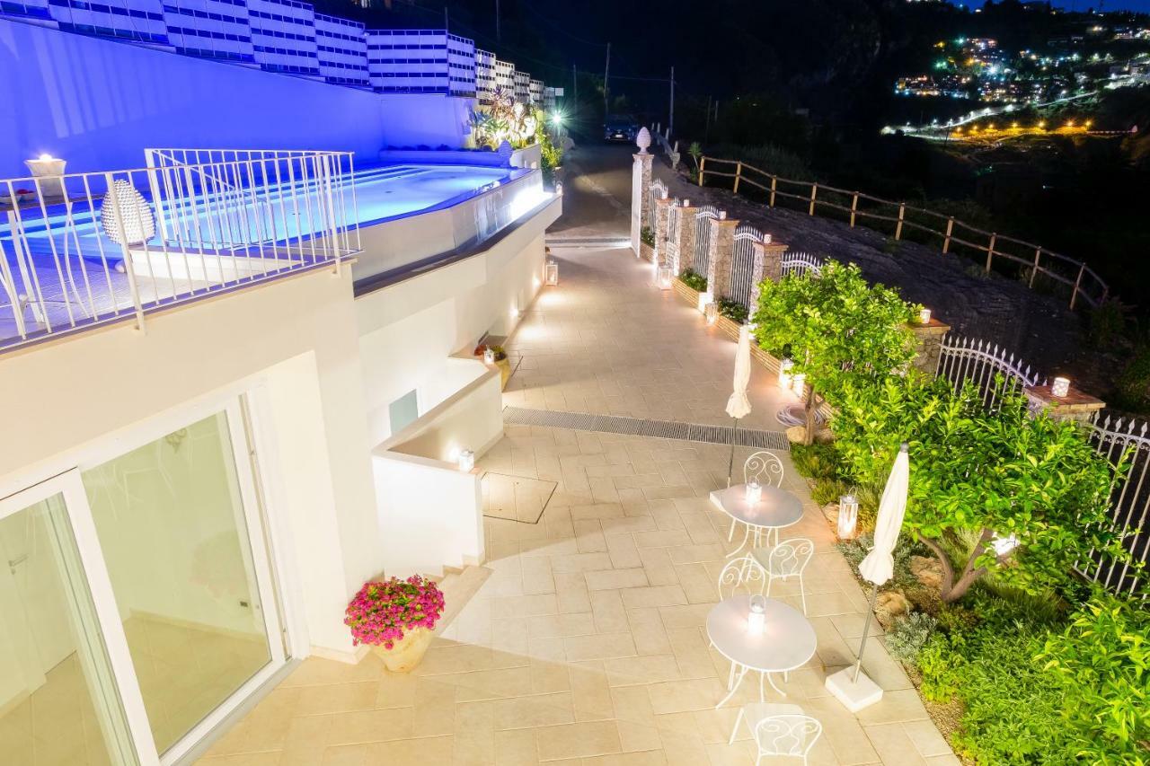 Sciccosa Guest House ตาออร์มินา ภายนอก รูปภาพ